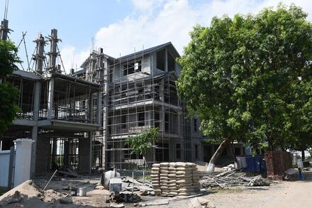 Dù lãi suất thấp, người mua vẫn 'chùn bước' trước giá đất thổ cư leo thang