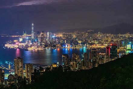 Vẻ đẹp khu du lịch châu Á bị bào mòn vì quá tải khách