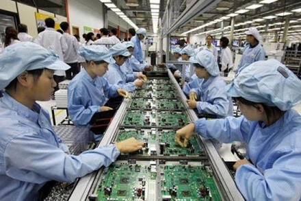 Việt Nam xuất khẩu mặt hàng nào nhiều nhất sang thị trường Singapore?