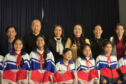 Mang 'đông ấm' đến với học sinh vùng cao Quảng Trị