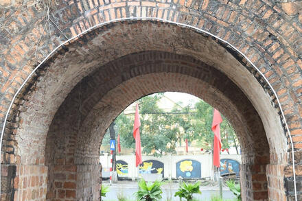 Cận cảnh 'Bức tường phòng thủ' gần 500 năm bên dòng sông Lô