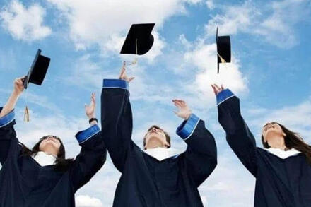 Tuyển sinh đi học tại Liên bang Nga năm 2026