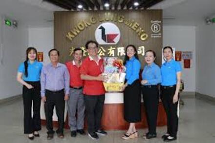 Đồng hành cùng doanh nghiệp chăm lo đời sống người lao động