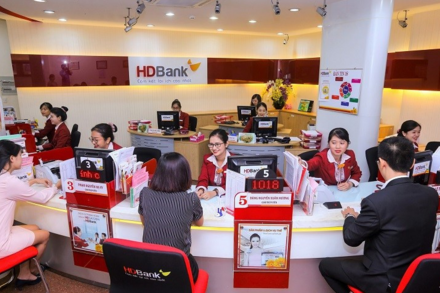 Ngân hàng thương mại không chỉ cho vay, phải dẫn dắt dòng tiền