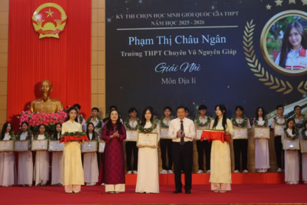Vinh danh tài năng trẻ, thắp sáng khát vọng hiếu học tại Quảng Trị
