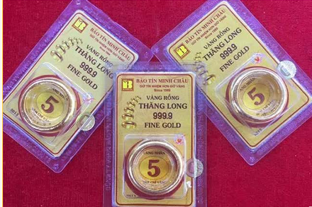 Giá vàng hôm nay: Vàng miễn, nhẫn tròn đều tăng mạnh