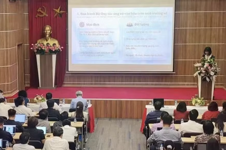Chấn chỉnh tình trạng 'báo hóa' trang thông tin điện tử và mạng xã hội