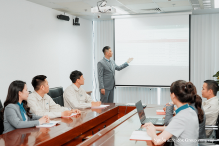 Doanh nghiệp dịch vụ tạo lợi thế từ tiêu chuẩn vận hành