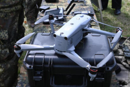 Giới chức Ukraine biển thủ hàng triệu USD trong thương vụ UAV