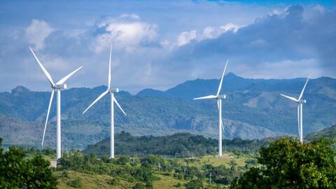 84 nhà máy điện gió với tổng công suất 3980,27 MW được công nhận COD