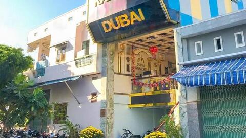 Kỷ luật đội trưởng quản lý thị trường mời chủ xe chở hàng lậu đến quán karaoke
