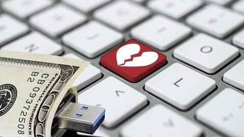 Mỹ: Thiệt hại hơn tỷ USD vì lừa tình qua mạng