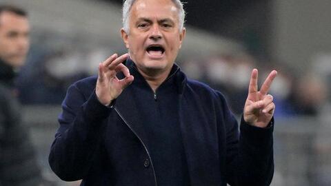 Kịch tính đua Top 4 Serie A 2021-2022