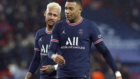 Mbappe nhận lương "khủng" nếu gia hạn hợp đồng với PSG