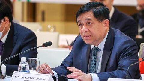 Thủ tướng dự diễn đàn doanh nghiệp, nghe "hiến kế" phục hồi và phát triển kinh tế
