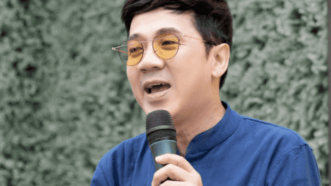 Mỗi lần NSƯT Thành Lộc bàn chuyện showbiz, cư dân mạng dậy sóng