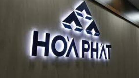 Thành viên HĐQT Hòa Phát chuyển nhượng cổ phiếu cho 2 con