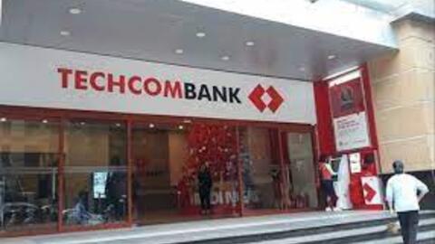 Techcombank lãi trước thuế hơn 11,272 tỷ đồng nửa đầu năm