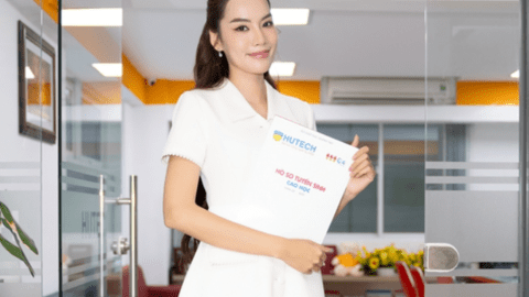 Sau đăng quang, hoa hậu Lê Hoàng Phương nhận học bổng thạc sĩ