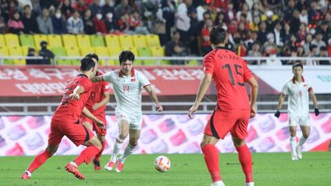 Lo lắng cho tuyển Việt Nam sau FIFA Days tháng 10