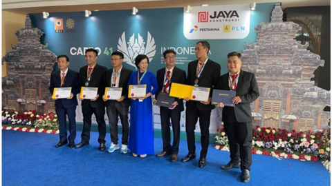 Kỹ sư EVNGENCO3 nhận Chứng chỉ kỹ sư chuyên nghiệp ASEAN năm 2023