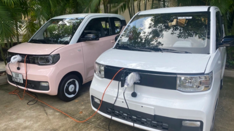 Ô tô Trung Quốc giảm giá cả trăm triệu đồng vẫn ế