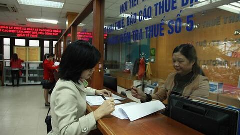 Công khai hơn 2.200 doanh nghiệp nợ thuế gần 1.000 tỉ đồng ở Hà Nội