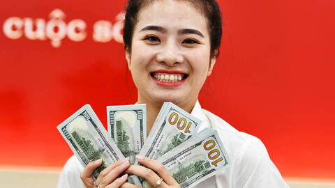 Giá USD ngân hàng lập đỉnh mới