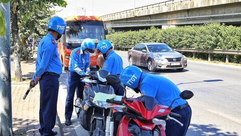 Tổ chức phân luồng, chống ùn tắc tại các khu vực bến xe