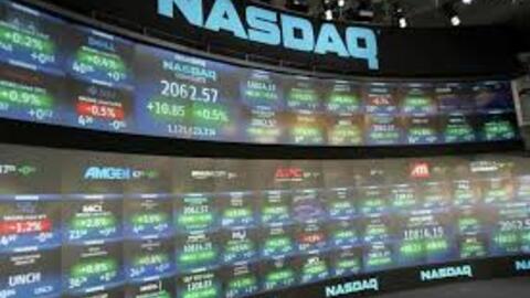 S&P 500 và Nasdaq Composite đồng loạt lập kỷ lục mới