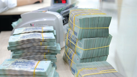 Để tiền ở đâu?