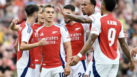 Vùi dập tân vô địch Bundesliga, Arsenal thị uy sức mạnh tại London