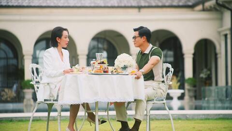 Thu Trang hóa mẹ chồng giàu sang, đối đầu Uyển Ân