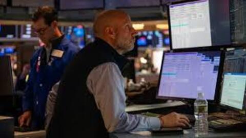 S&P 500 và Nasdaq Composite giảm phiên thứ 2 liên tiếp