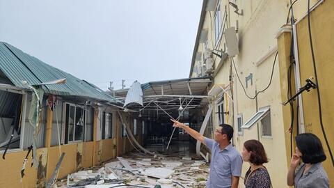 Hải Phòng cấm nhà trường vận động phụ huynh tài trợ để khắc phục sau bão
