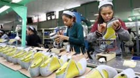 Campuchia kỳ vọng đơn hàng giày dép và sản phẩm du lịch sẽ tăng 30% vào năm 2025