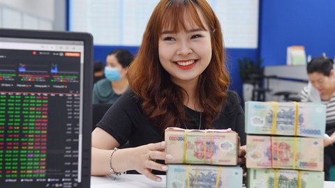 Lãi suất ngân hàng hôm nay 21/1/2025: Nhà băng tăng kịch trần kỳ hạn 3 tháng