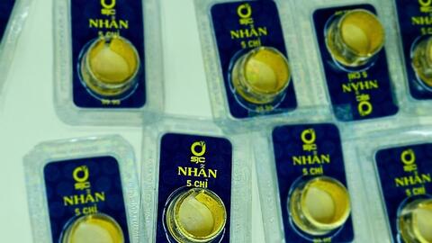 Giá vàng nhẫn 99,99 diễn biến lạ so với vàng miếng SJC