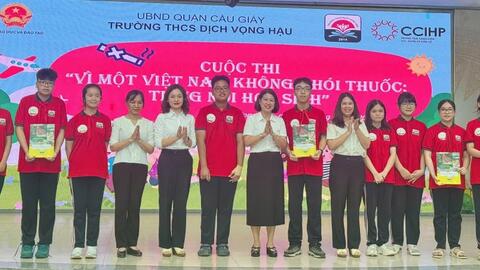 Xây dựng trường học không khói thuốc: Lắng nghe tiếng nói học sinh