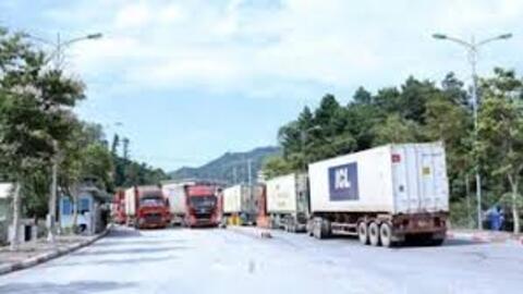 <a href="/thuong-mai" title="Thương mại" rel="dofollow">Thương mại</a>