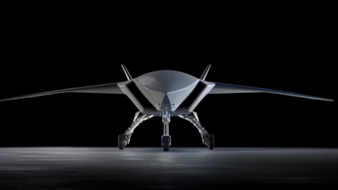 Boeing tung ‘quái vật không người lái’ mới mang tên lửa diệt tiêm kích