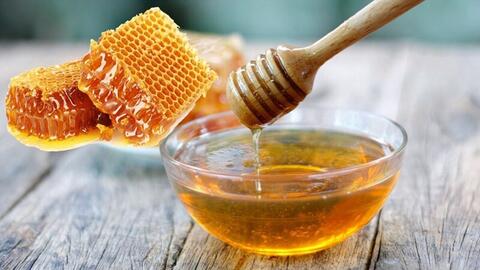 <a href="/thuong-mai" title="Thương mại" rel="dofollow">Thương mại</a>
