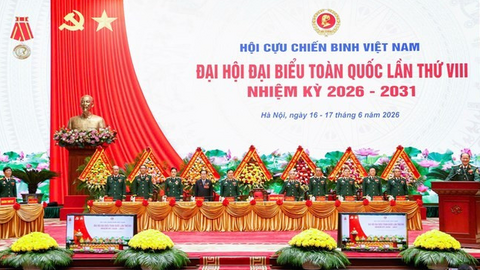 Đại hội đại biểu toàn quốc Hội Cựu chiến binh Việt Nam lần thứ VIII chính thức bước vào phiên làm việc đầu tiên