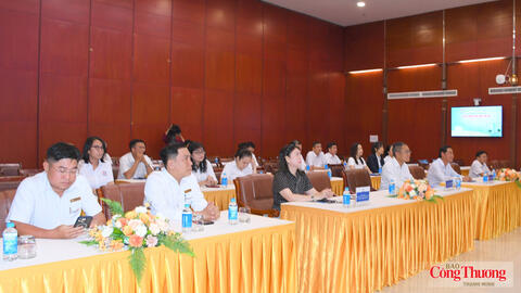 <a href="/doanh-nghiep" title="Doanh nghiệp" rel="dofollow">Doanh nghiệp</a>