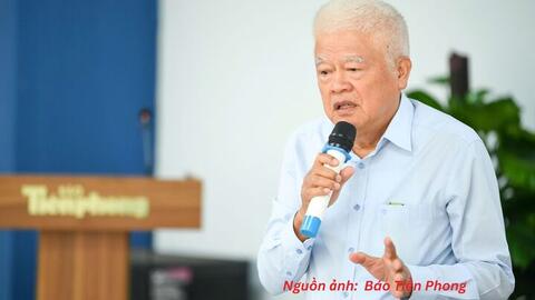 <a href="/thuong-mai" title="Thương mại" rel="dofollow">Thương mại</a>