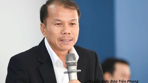 <a href="/thuong-mai" title="Thương mại" rel="dofollow">Thương mại</a>