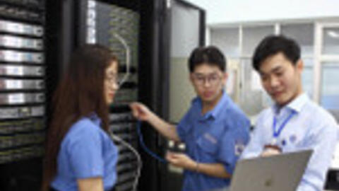 <a href="/doanh-nghiep" title="Doanh nghiệp" rel="dofollow">Doanh nghiệp</a>