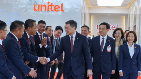 <a href="/doanh-nghiep" title="Doanh nghiệp" rel="dofollow">Doanh nghiệp</a>