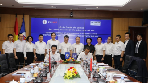 EVNNPC ký kết hợp tác với Công ty TNHH Quốc tế Vân Nam lưới điện miền Nam Trung Quốc