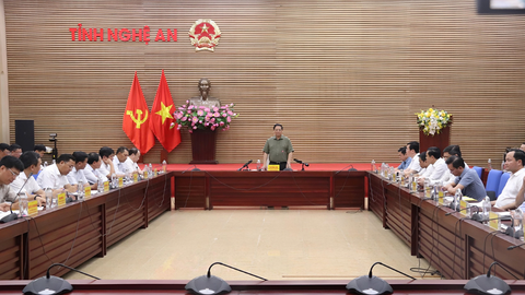 Mở đợt thi đua nước rút, đưa đường dây 500kV mạch 3 Quảng Trạch - Phố Nối về đích
